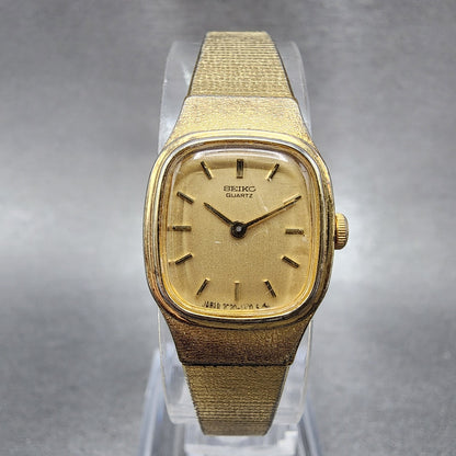Seiko Watch Women 17mm Gold Dial Gold Tone Rectangle 2C205779 New Battery0