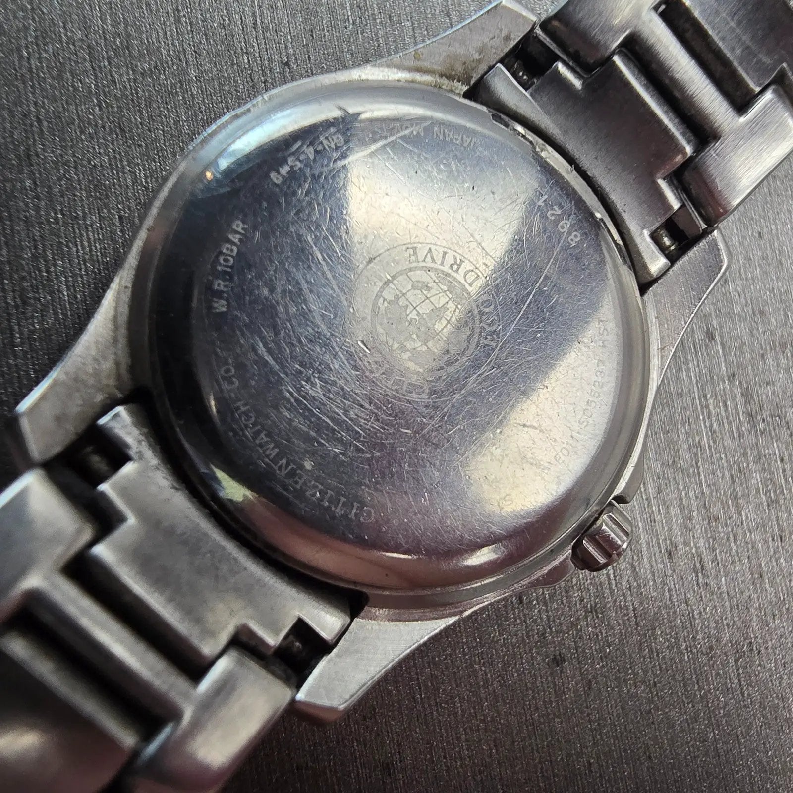 Citizen Eco-Drive Watch Women 28mm MOP Dial Date Gemmed E011-S055237 Works10