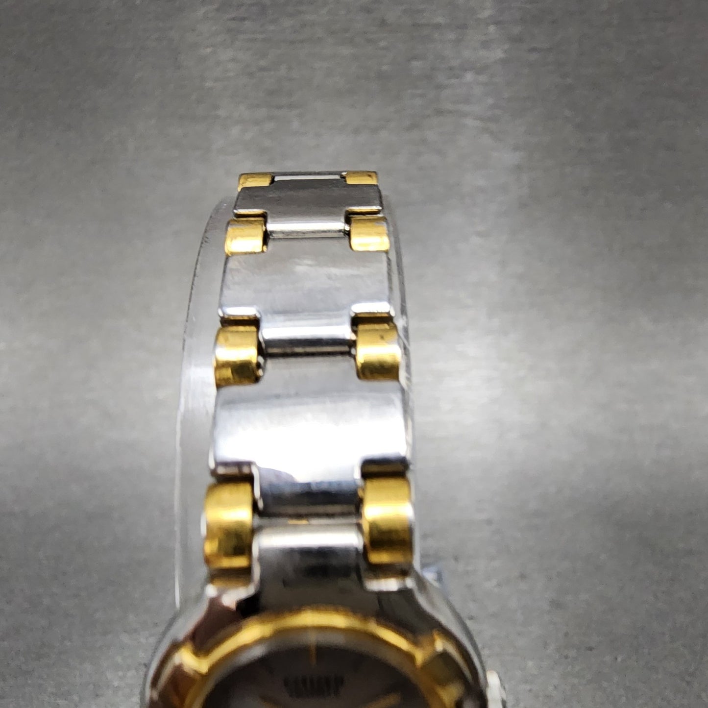 Citizen CQ Watch Women 20mm Silver Dial Two Tone Round 3220S05154 New Battery4