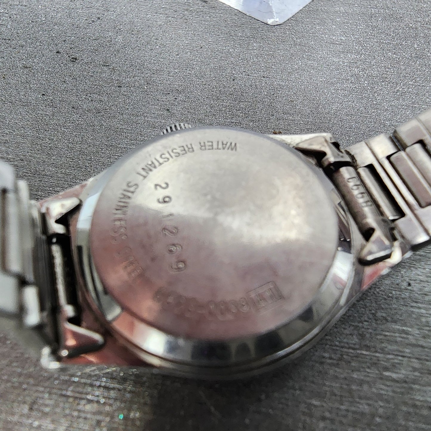 Seiko SQ Watch Women 23mm Silver Dial Silver Tone Daydate 85230039 New Battery9