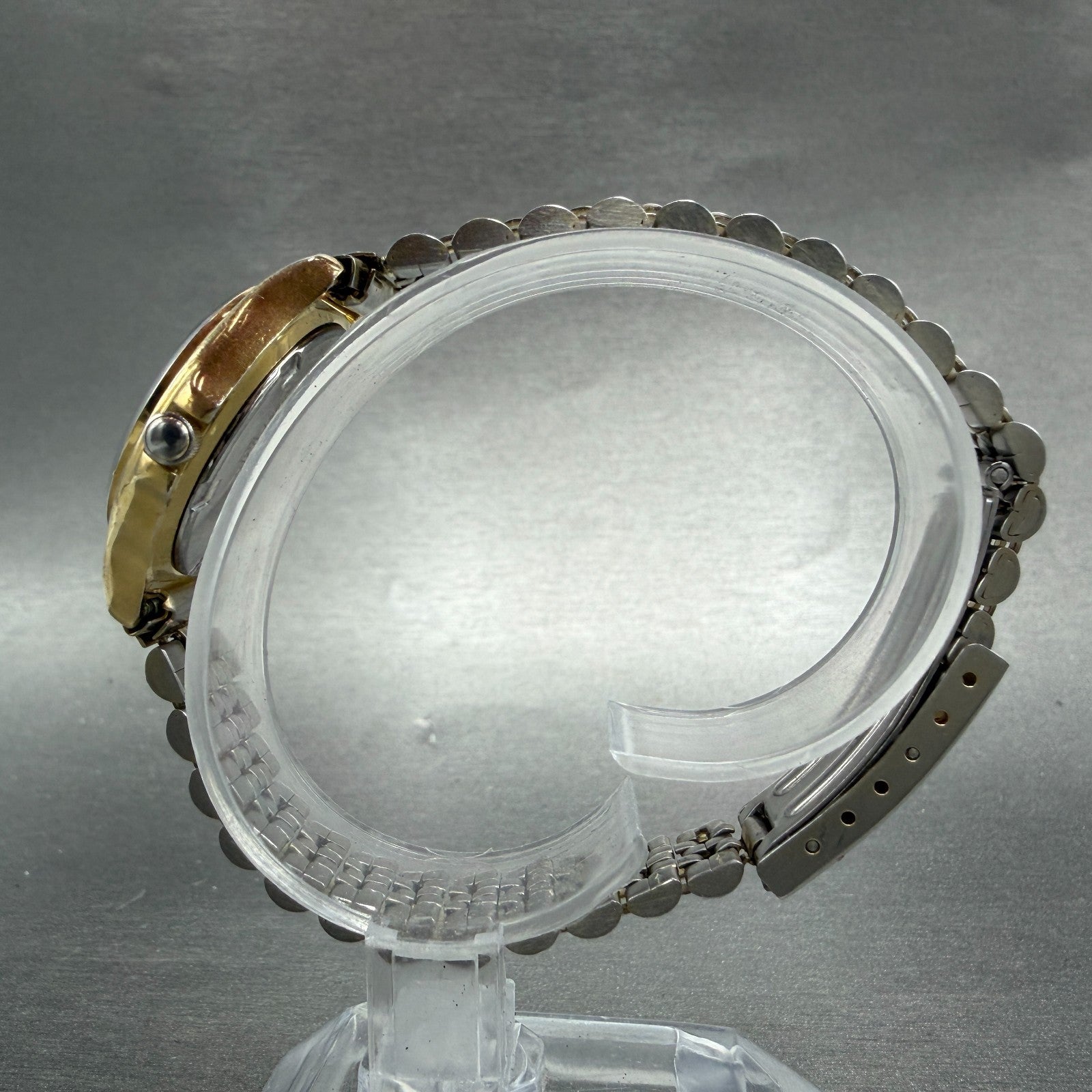 Seiko SQ 100 Watch Women 28mm White Dial Gold Tone Date 7N82-0061 New Battery6
