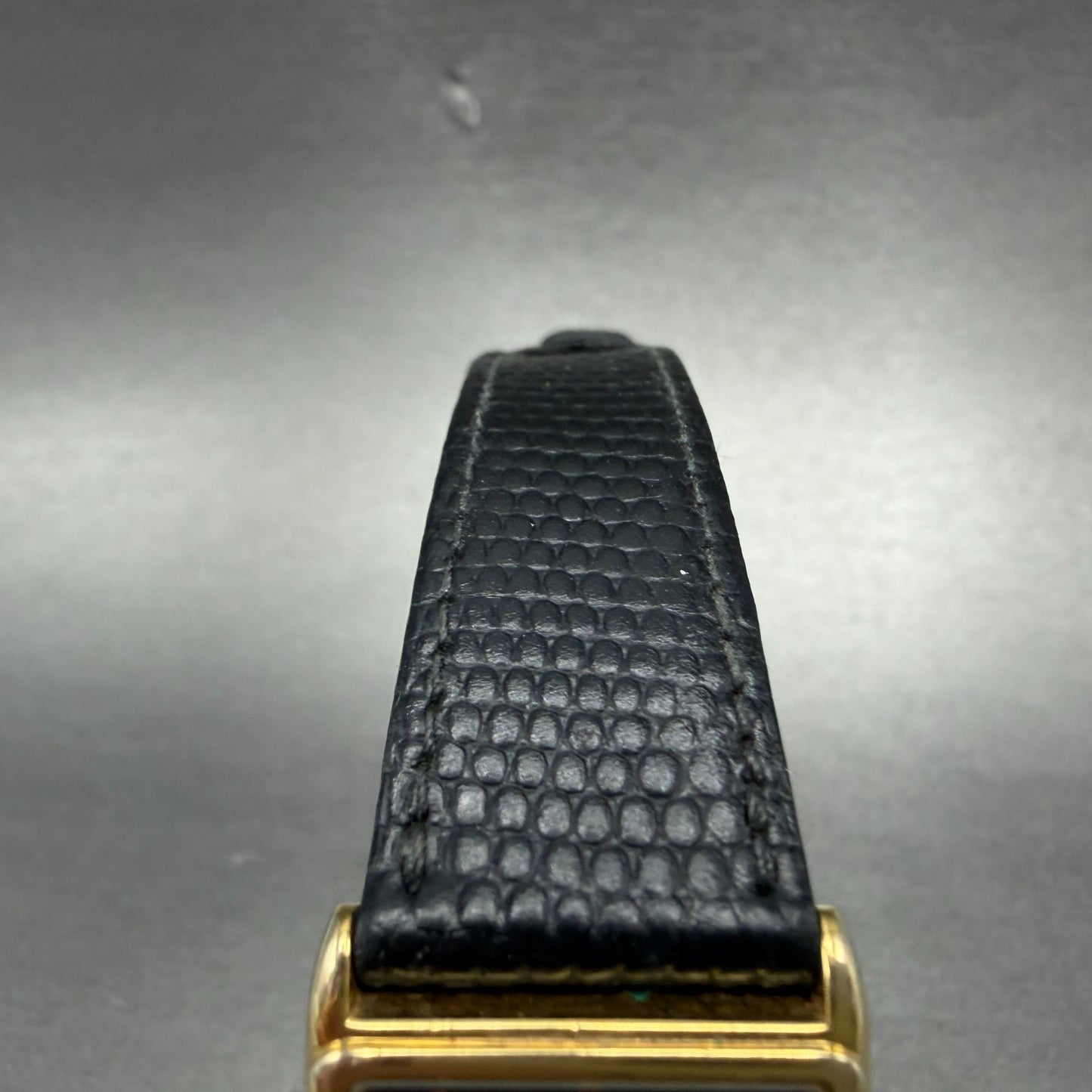 Citizen CQ Tank Watch Unisex 23mm Black Dial Gold Tone 6031-K04018 PARTS Vintage5