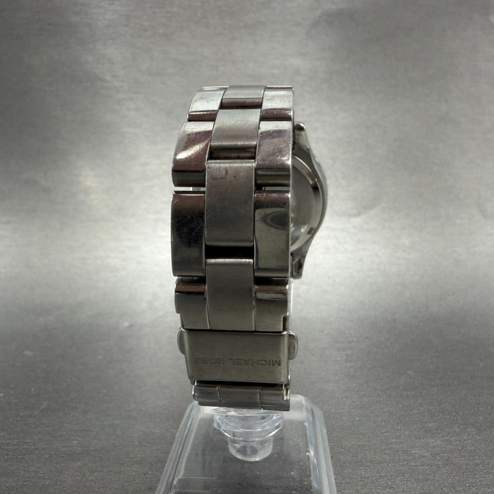 Michael Kors Madison Watch Women 33mm MOP Dial Silver Tone Date MK-5401 New Batt7