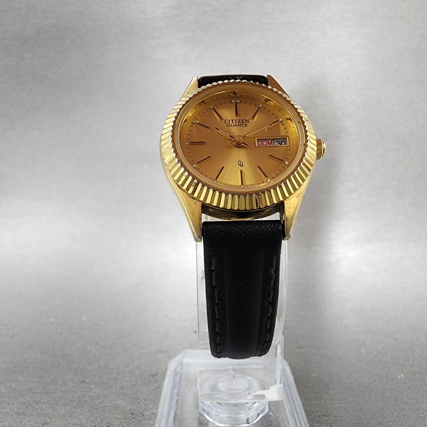 Citizen CQ Watch Women 25mm White Dial Two Tone Daydate Round 6000R00421 Newbat5