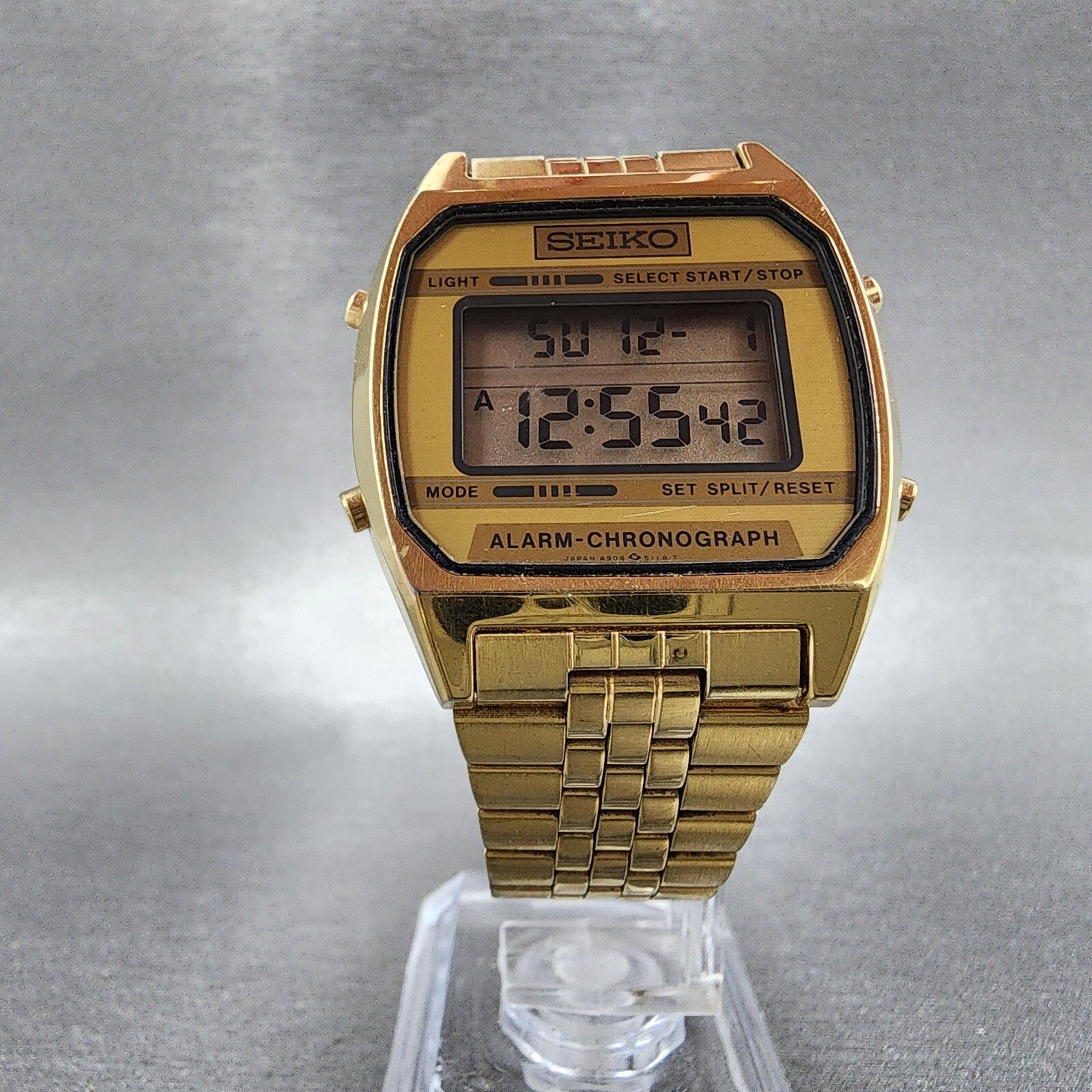 Seiko Digital Watch Men 33mm LCD Stainless Steel Alarm Chrono A9045199 New Batt5