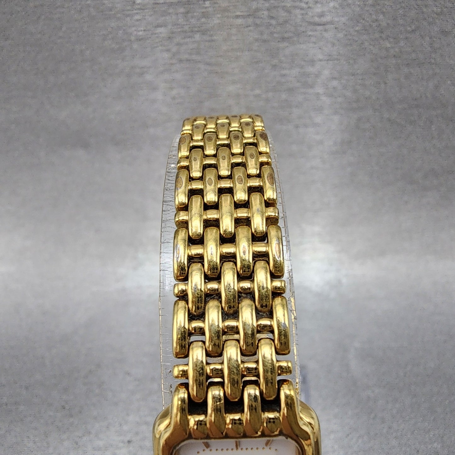 Raymond Weil Fidelio Tank Watch Women 17mm White Dial Gold Tone 3723 New Battery4