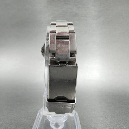 Victorinox Swiss Army Officer Watch Women 30mm White Dial Silver Tone Date Runs7
