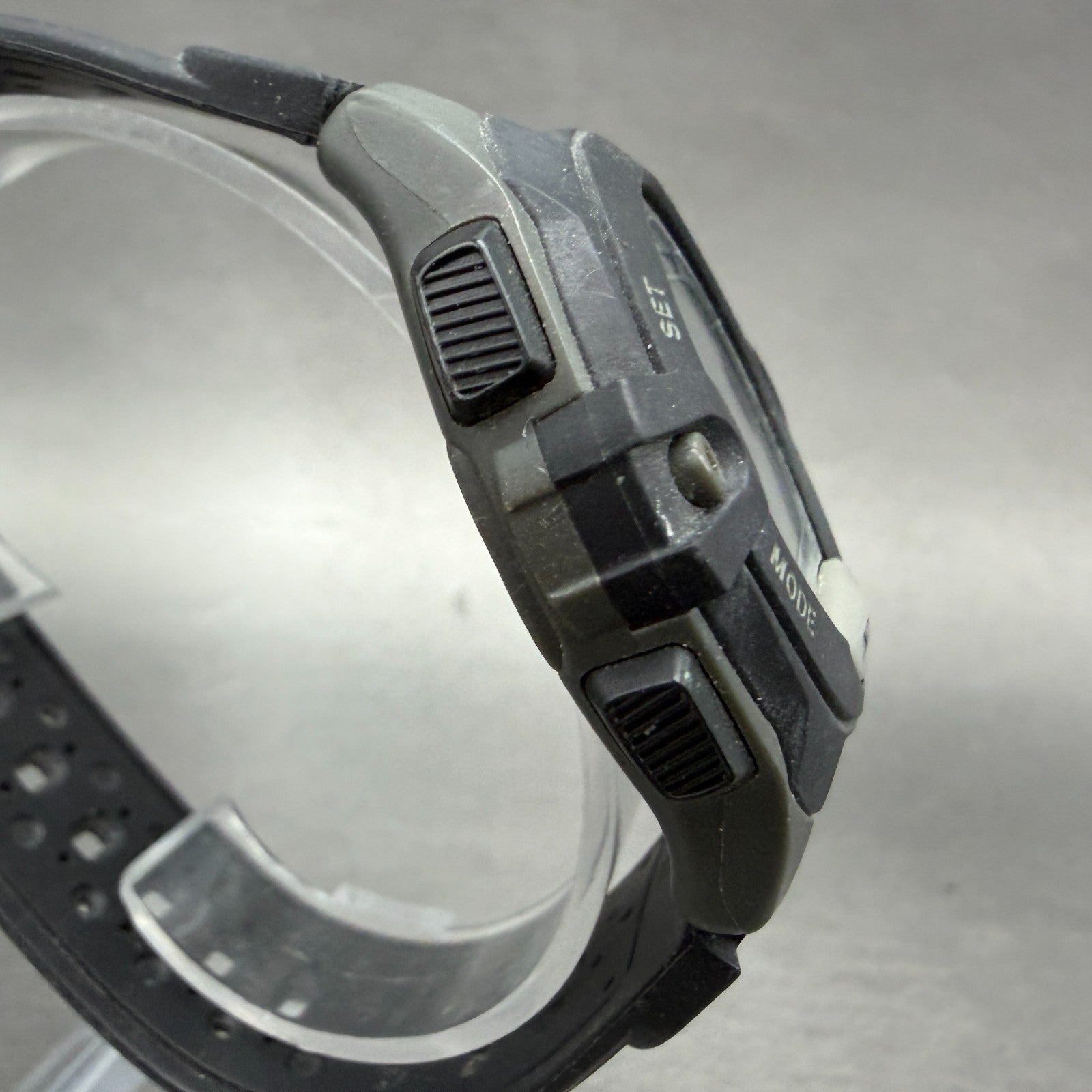 Timex Expedition Watch Men 42mm Digital Silver Black Alarm Chrono Round New Batt3
