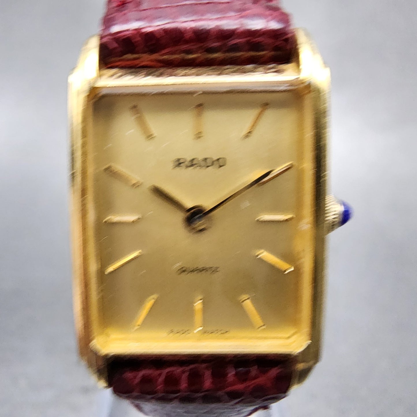 Rado Tank Watch Women 18mm Gold Dial Gold Tone Rectangle 133.9555.2 New BatteryA1