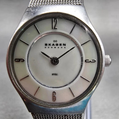 Skagen Denmark Watch Women 24mm MOP Dial Silver Tone Round 233XSSS New Battery1