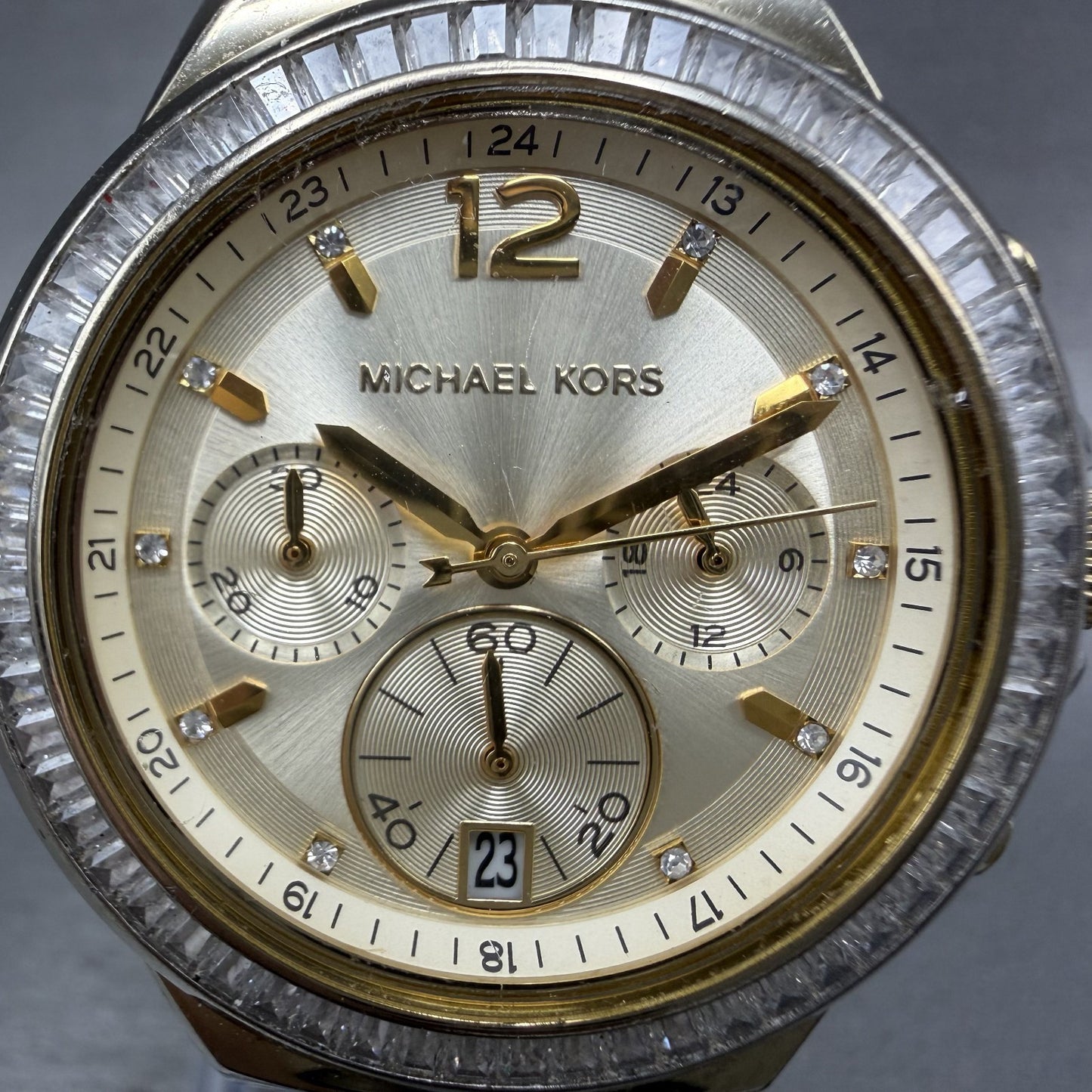 Michael kors Chronograph Watch Women 38mm Champagne Dial Gold Tone Date New Batt1
