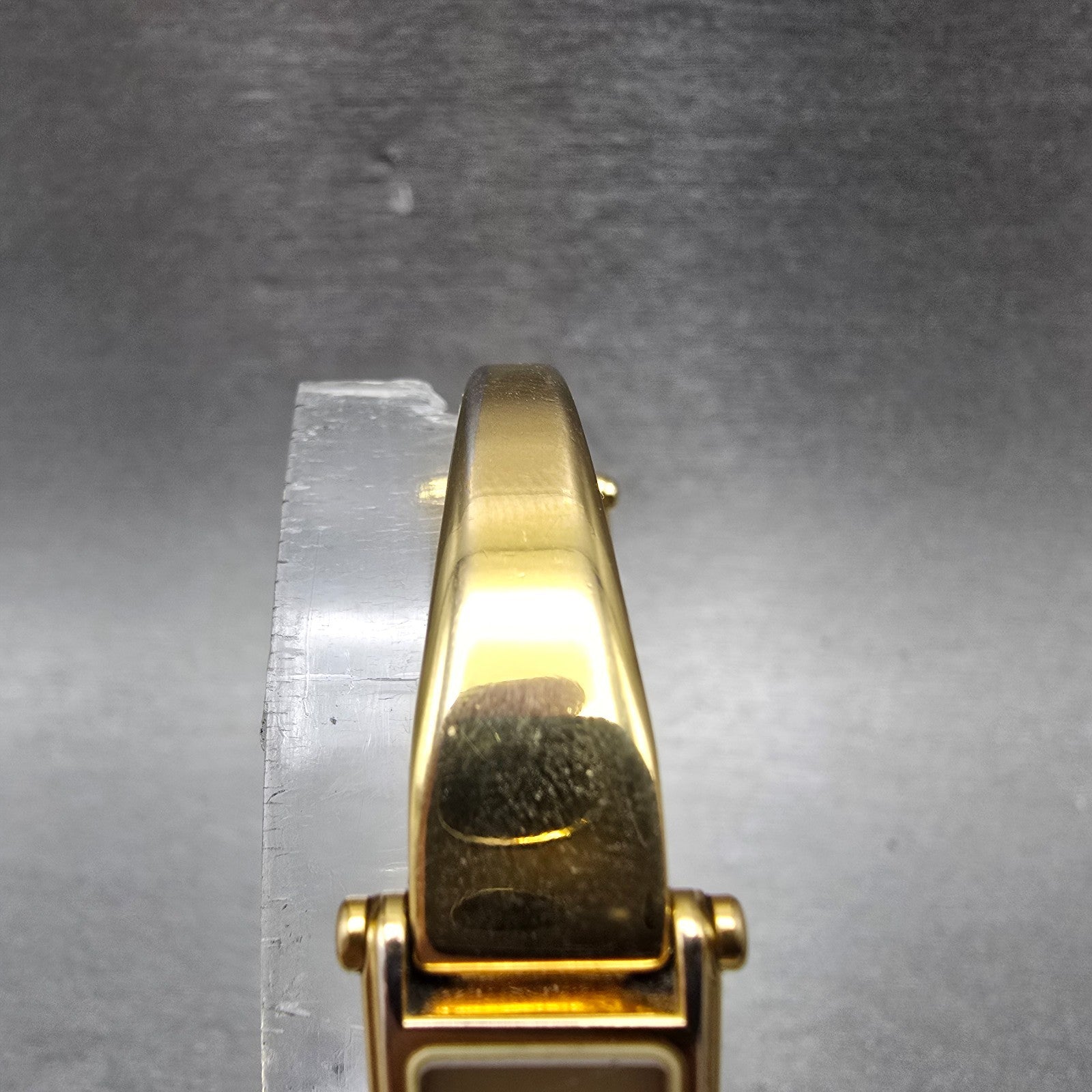 Gucci 1500L Tank Watch Women 13mm Champagne Dial Gold Tone Rectangle New Bat Box6