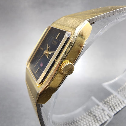 Seiko Tank Watch Women 18mm Black Dial Gold Tone Rectangle 2B215020 New Battery2
