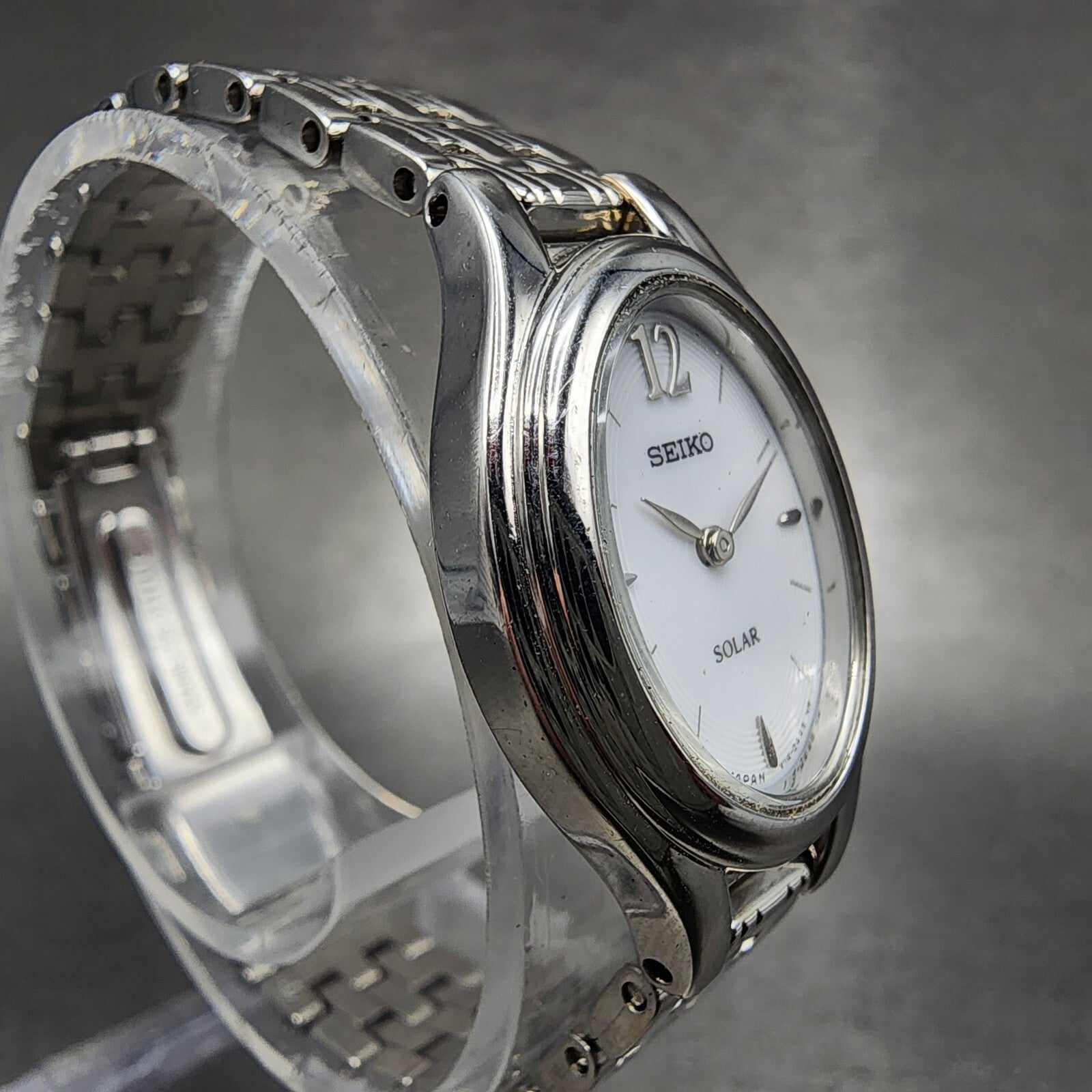 Seiko Solar Watch Women 20mm White Dial Steel Oval V1140AA0 PARTS4
