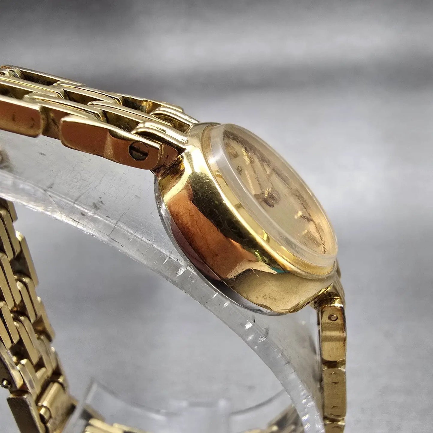 Seiko Watch Women 18mm Gold Dial Gold Tone Round 1100-1400 Manual Wind Vintage3