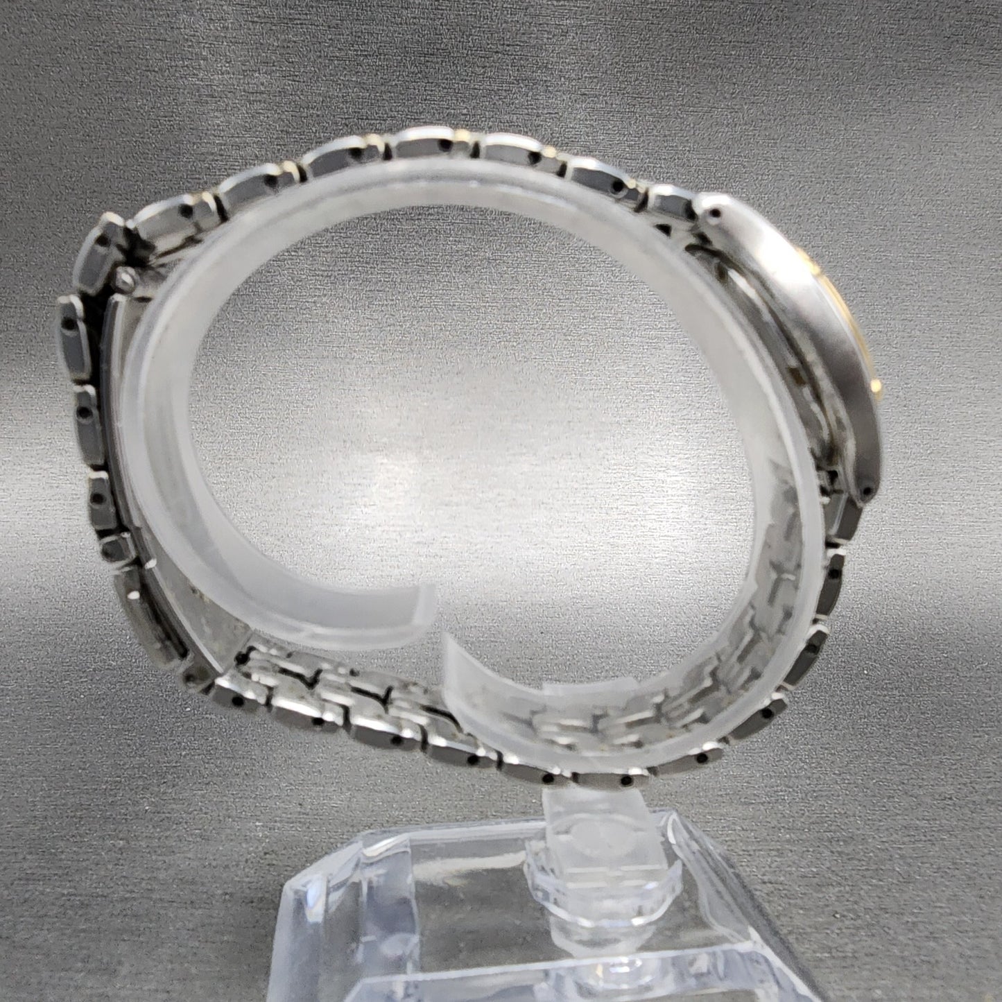 Seiko Watch Women 26mm White Dial Two Tone Date Round 7n820599 New Battery A1238
