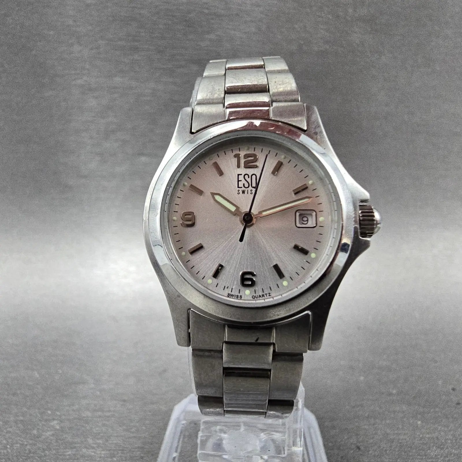 ESQ Watch Women 26mm Silver Dial Steel Date Round E5054 New Battery5
