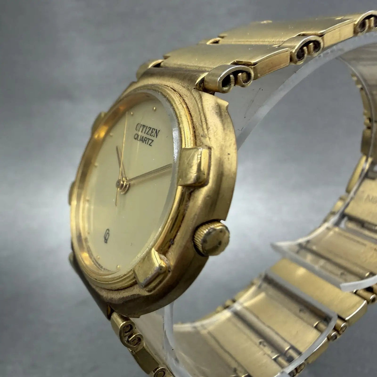 Citizen CQ Watch Men 31mm Gold Dial Gold Tone Round 6030-S04646 New Battery VTG2