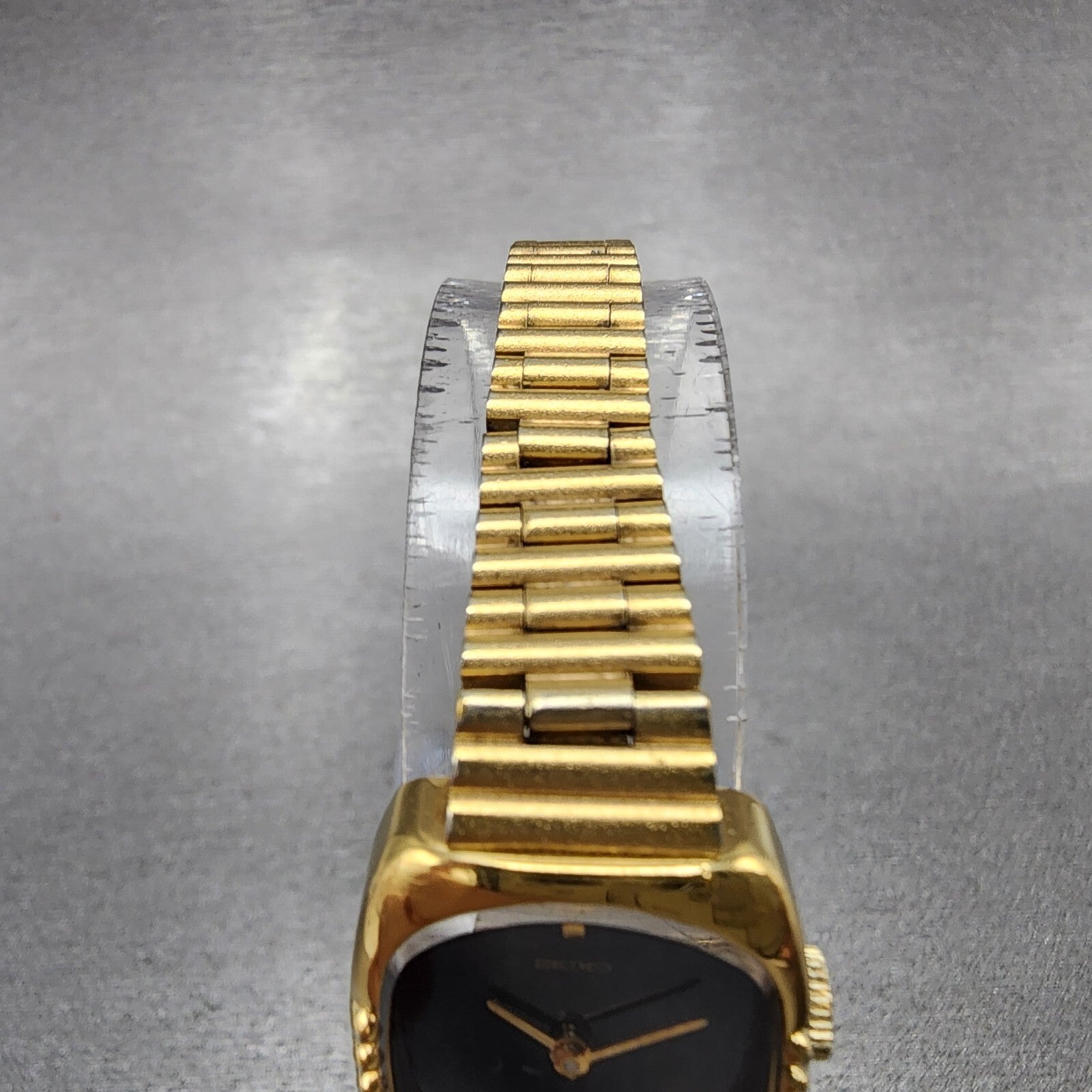 Seiko Tank Watch Women 18mm Black Dial Gold Tone Manual 114750 Runs4