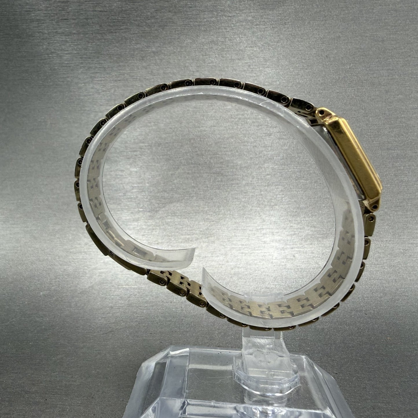 Seiko Tank Watch Women 16mm Champagne Dial Gold Tone 1N01-0FH0 New Battery ZYX28