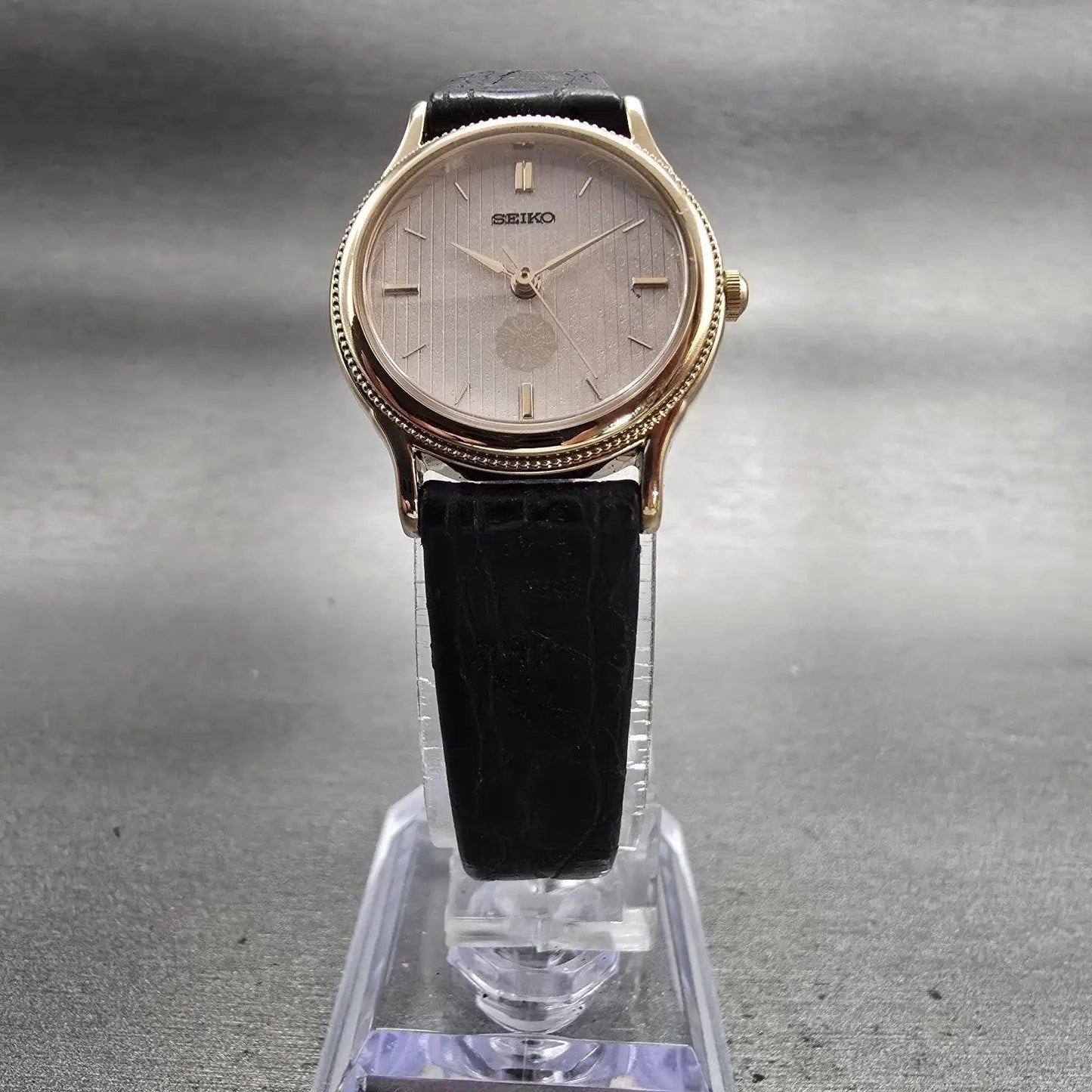 Seiko Watch Women 23mm Ivory Dial Gold Tone Round 4N21-0580 New Battery Vintage5