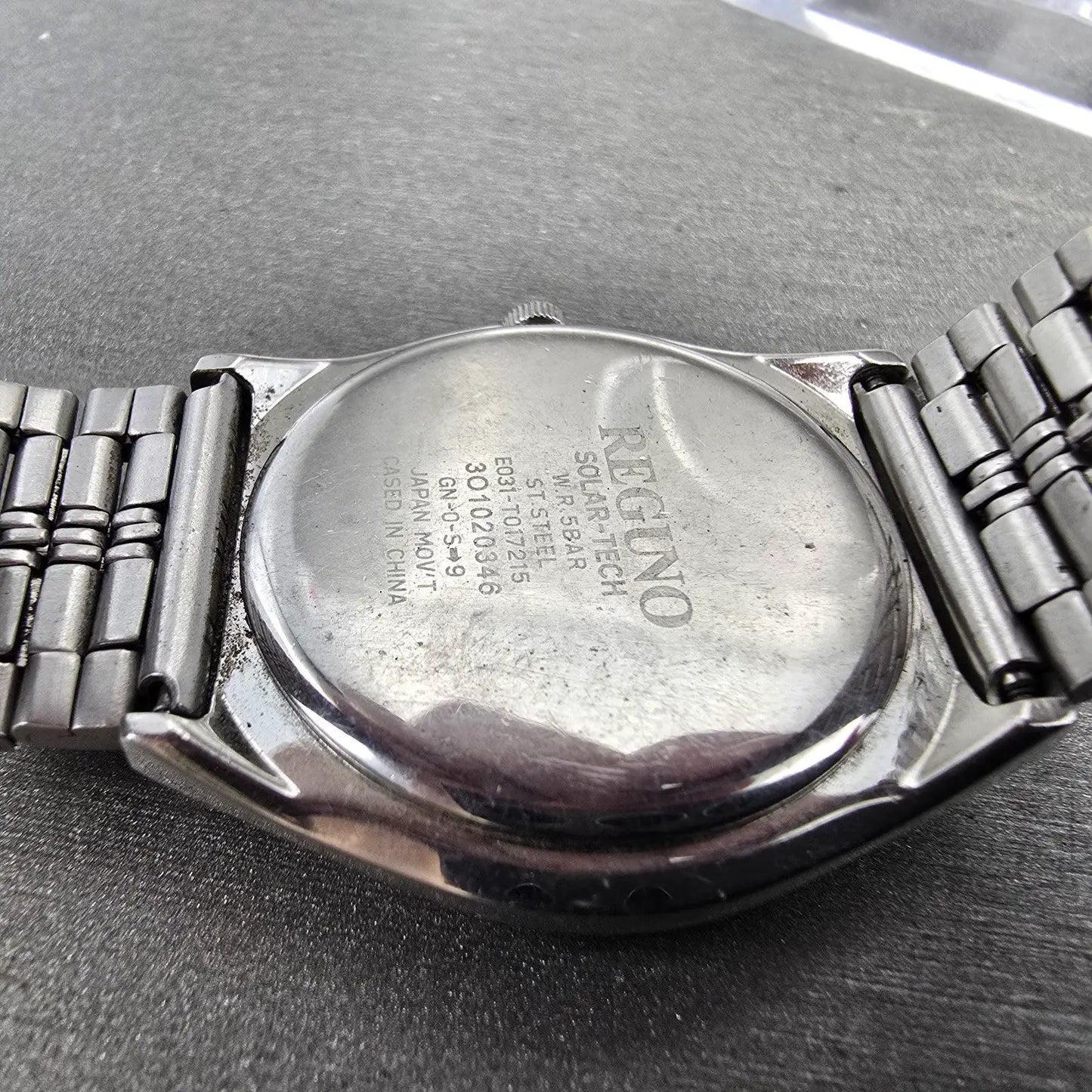 Citizen Reguno Solar Watch Men 35mm White Dial Silver Tone E031-T017215 PARTS10