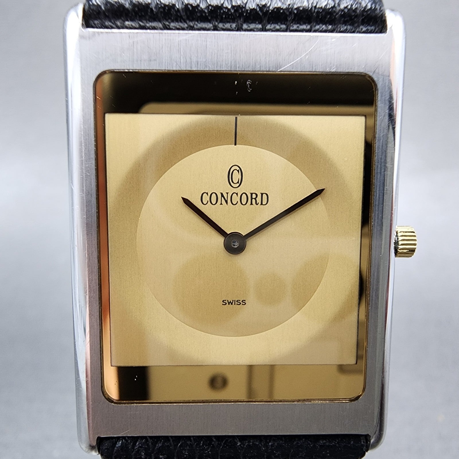 Concord Delirium Tank Watch Men 25mm Gold Dial Steel Rectangle New Battery1