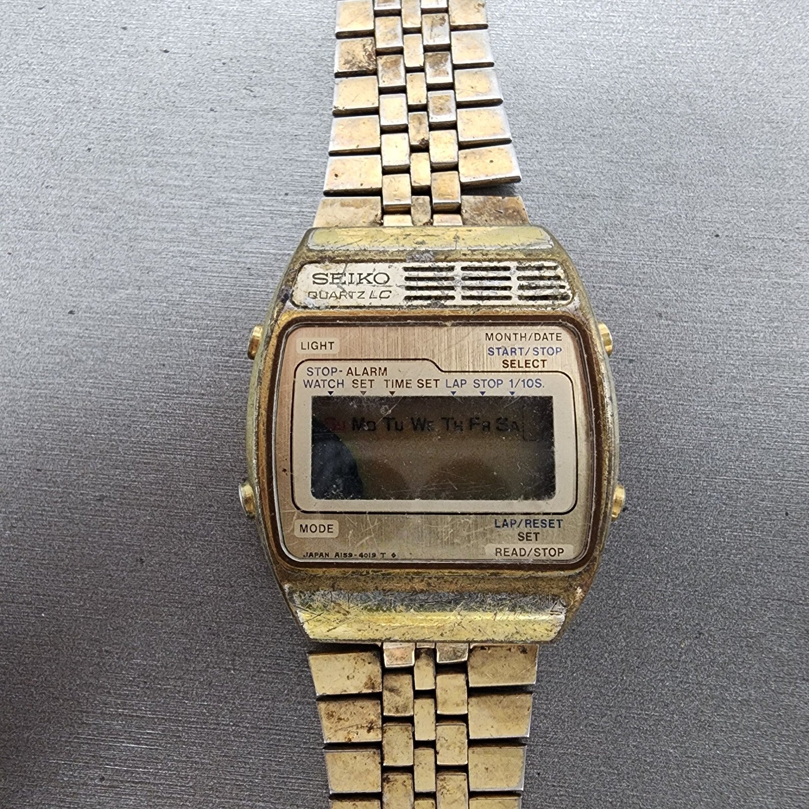 Seiko Digital Watch Men 33mm Gold Tone Alarm Chronograph A1594029 PARTS0