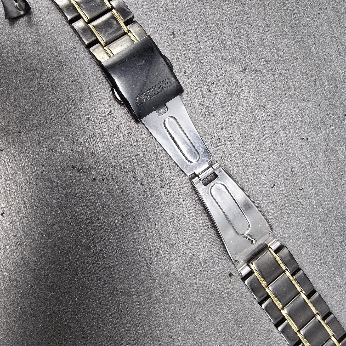 Seiko Bracelet 20mm Black & Gold Tone For 6A32-00B0 Tri Folding 3363 GI Steel13