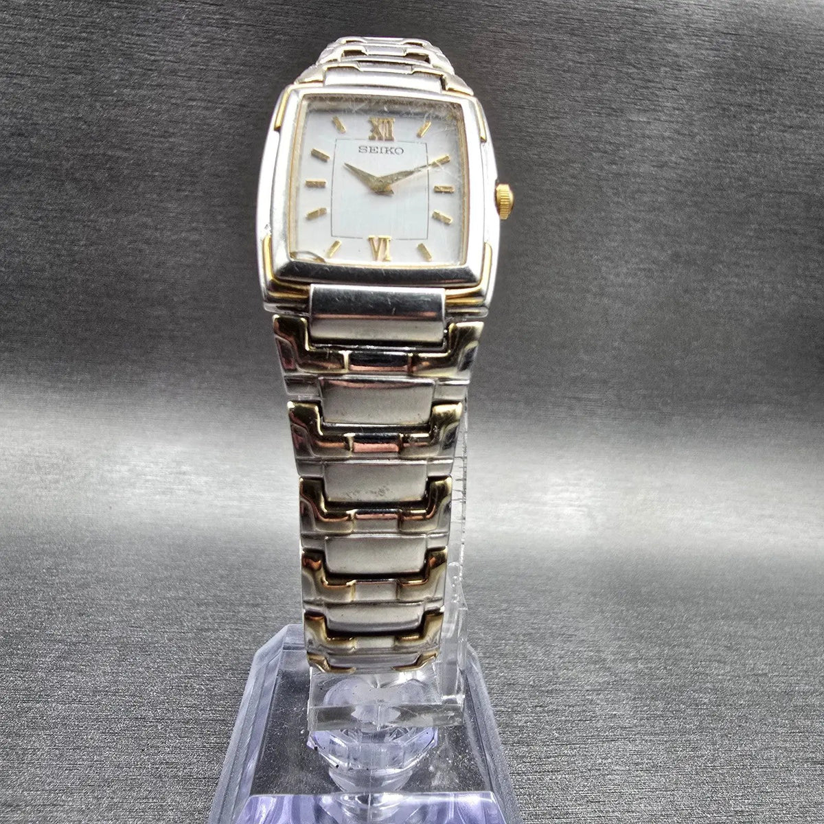 Seiko Tank Watch Women 21mm White Dial Two Tone Rectangle 1N00-0FY0 New Battery5