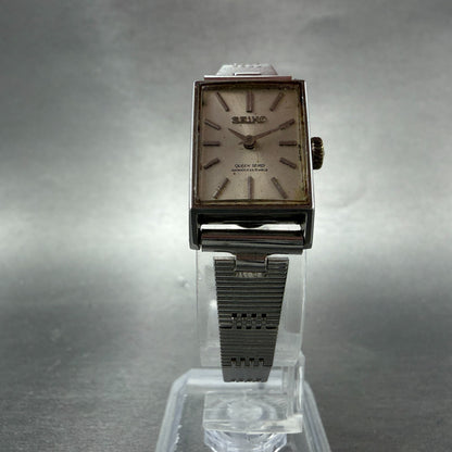 Seiko Queen Seiko Tank Watch Women 16mm White Dial Silver Tone Rectangle Runs 25