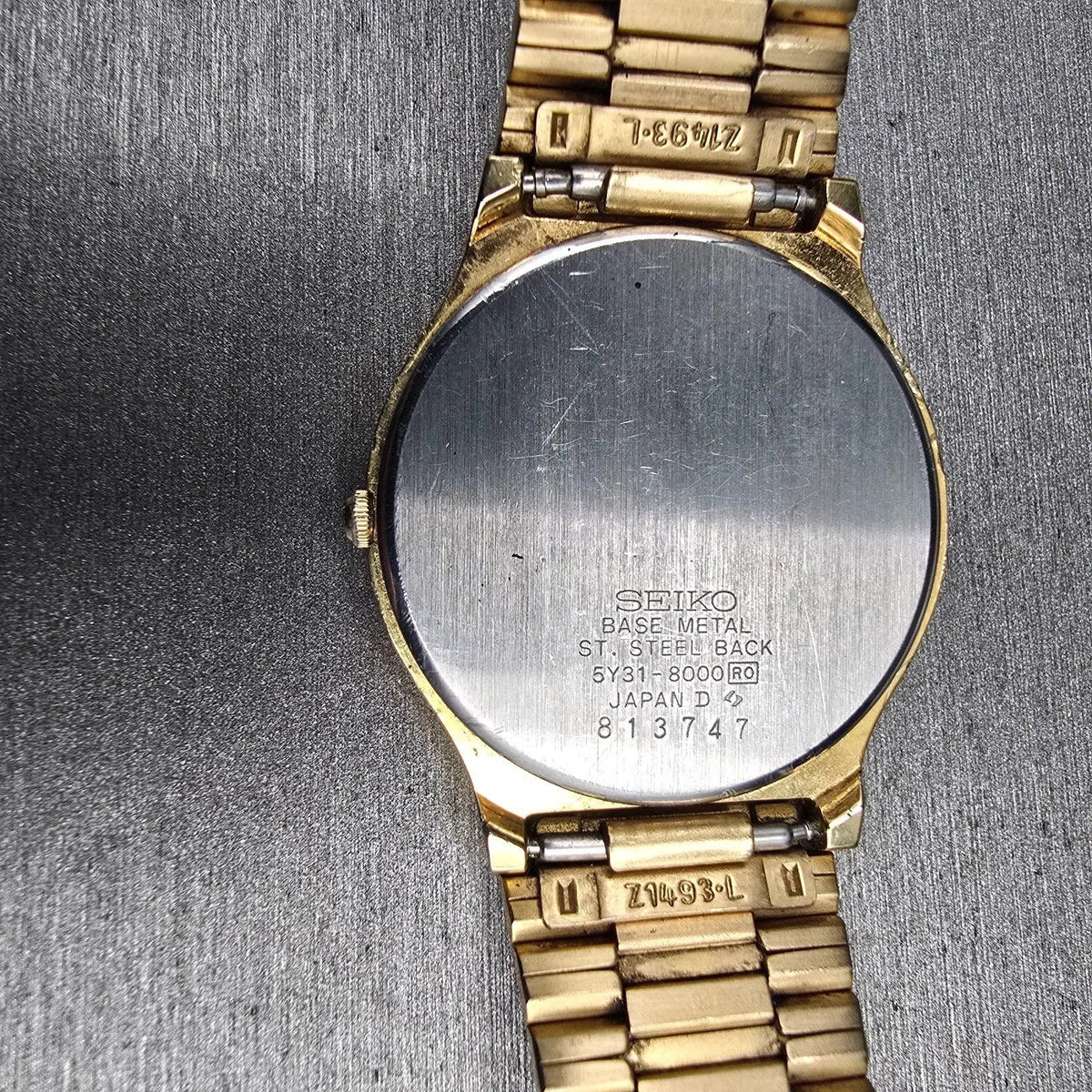 Seiko Watch Men 32mm Brown Dial Gold Tone Round 5Y31-8000 New Battery Vintage10