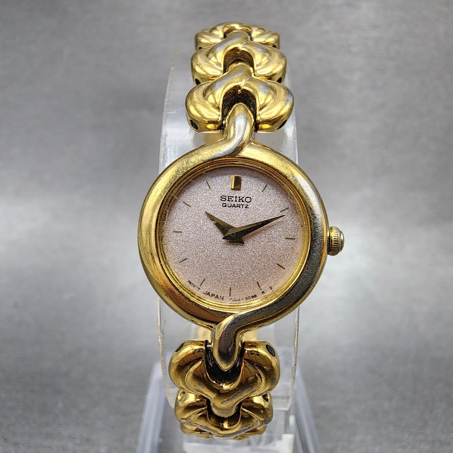Seiko Watch Women 19mm Silver Dial Gold Tone Round 1n000k59 New Battery0