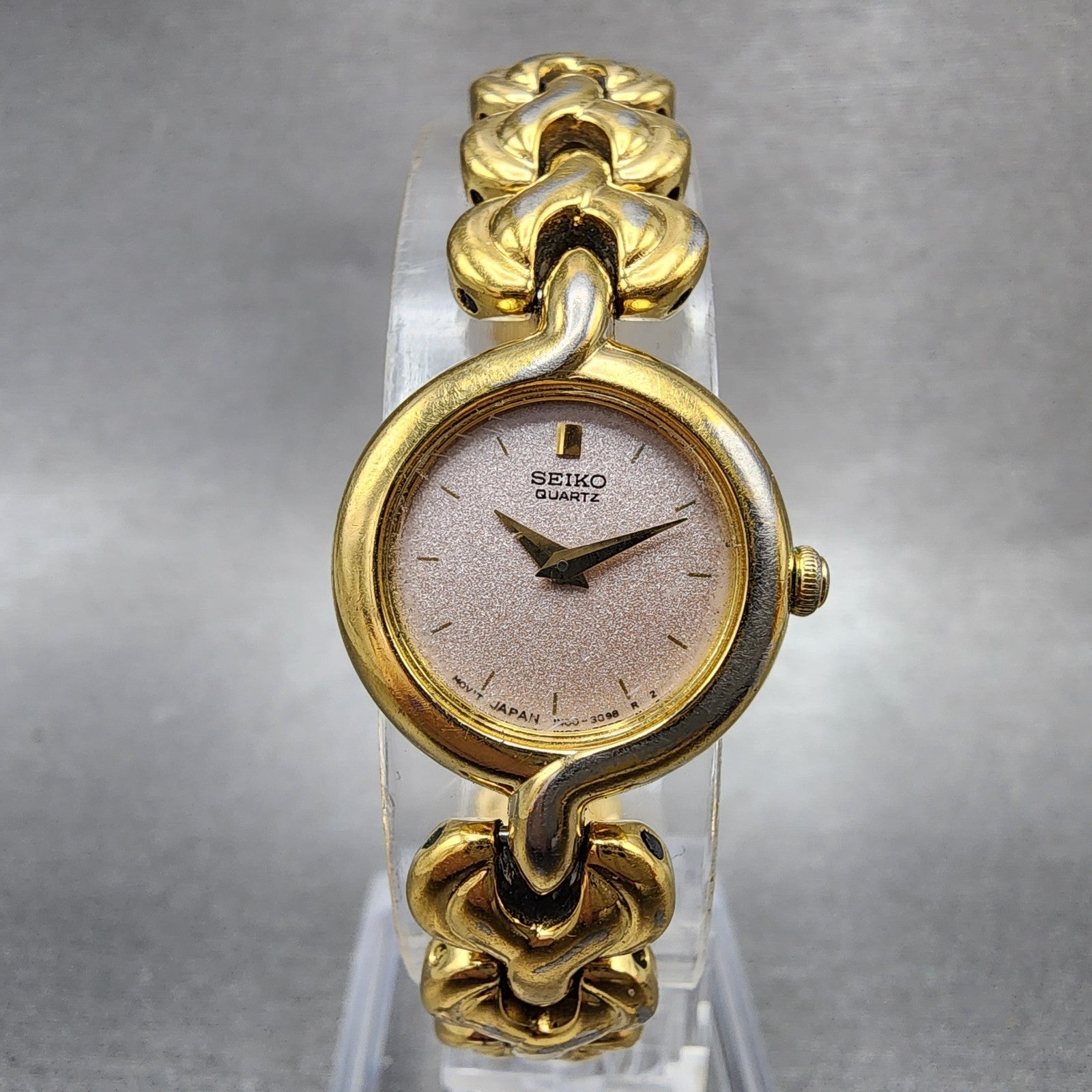 Seiko Watch Women 19mm Silver Dial Gold Tone Round 1n000k59 New Battery0