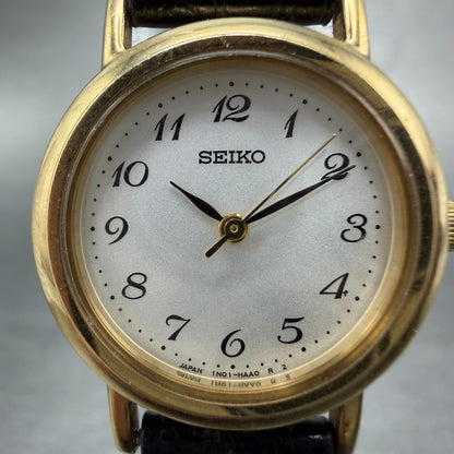 Seiko Watch Women 24mm Silver Dial Gold Tone Round 1N01-HZA0 New Battery1