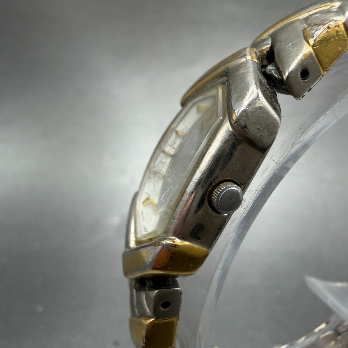 Seiko Watch Women 16mm White Dial Two Tone Hexagon 1N00-6R90 New Battery Vintage2