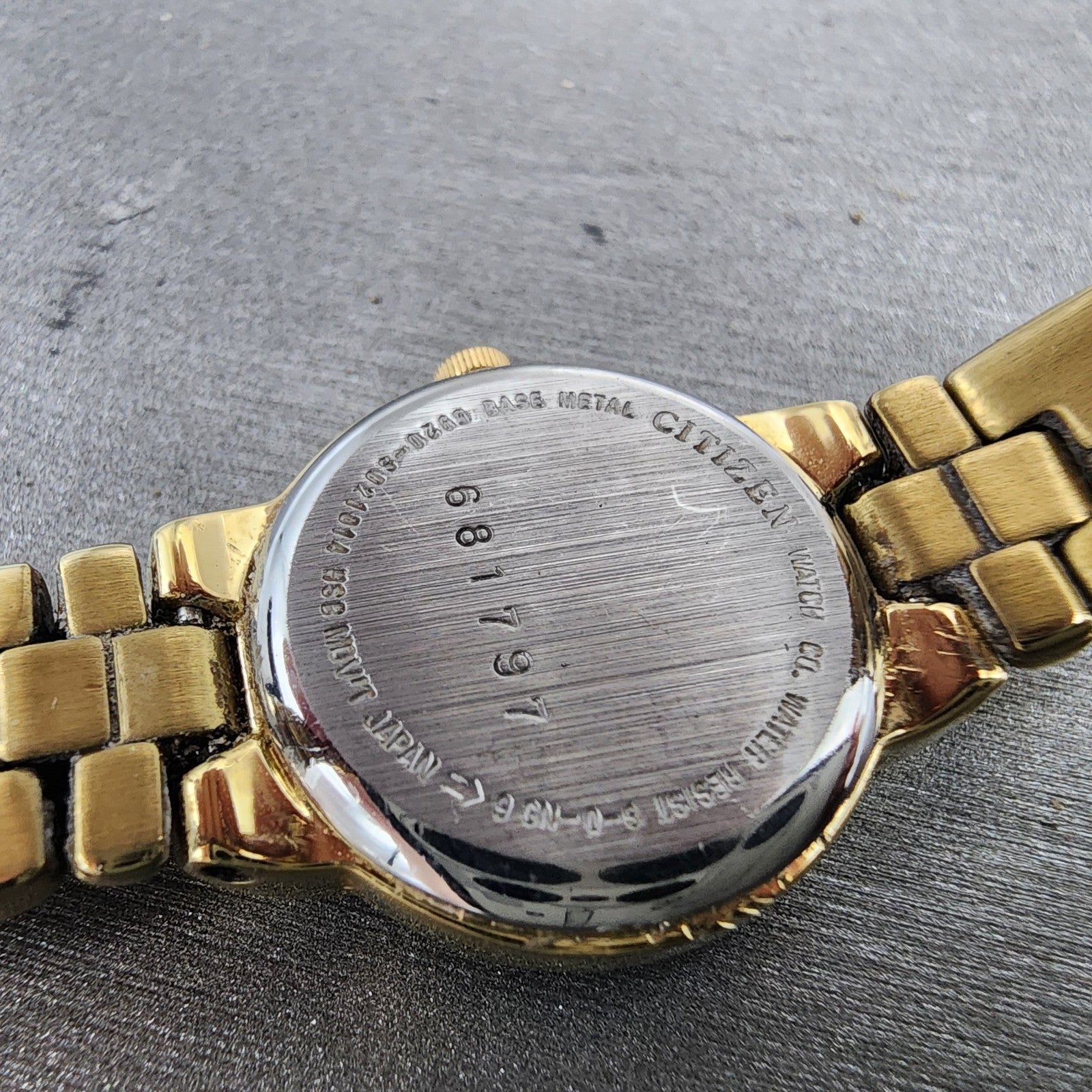Citizen Watch Women 20mm Champagne Dial Gold Tone 5920S021014 New Battery9