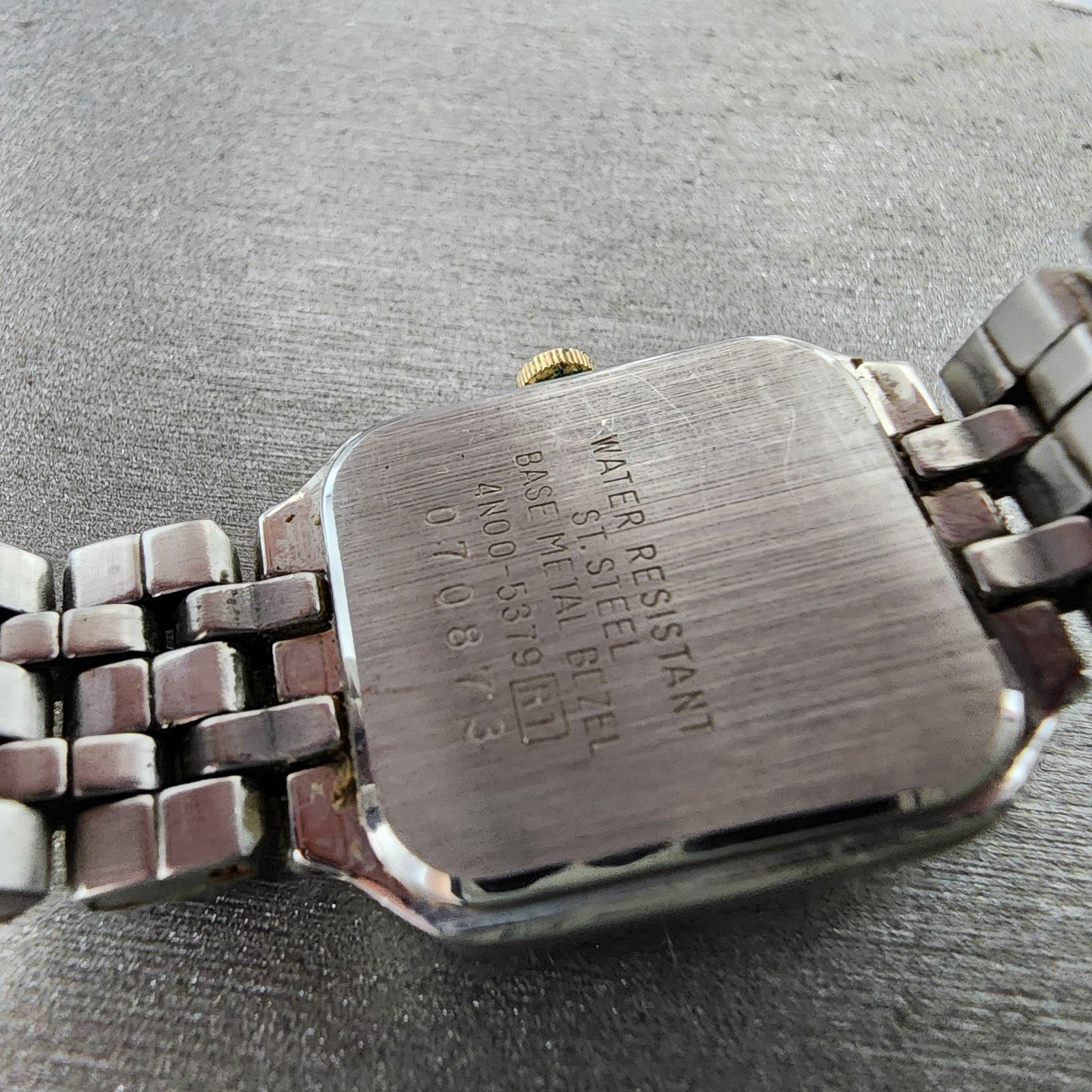 Seiko Tank Watch Women 19mm White Dial Two Tone Rectangle 4n005379 New Battery9