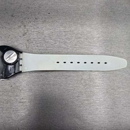 Swatch Prosperous Fish Mens Watch 34mm White Dial Black Tone Round GB226 New Bat14