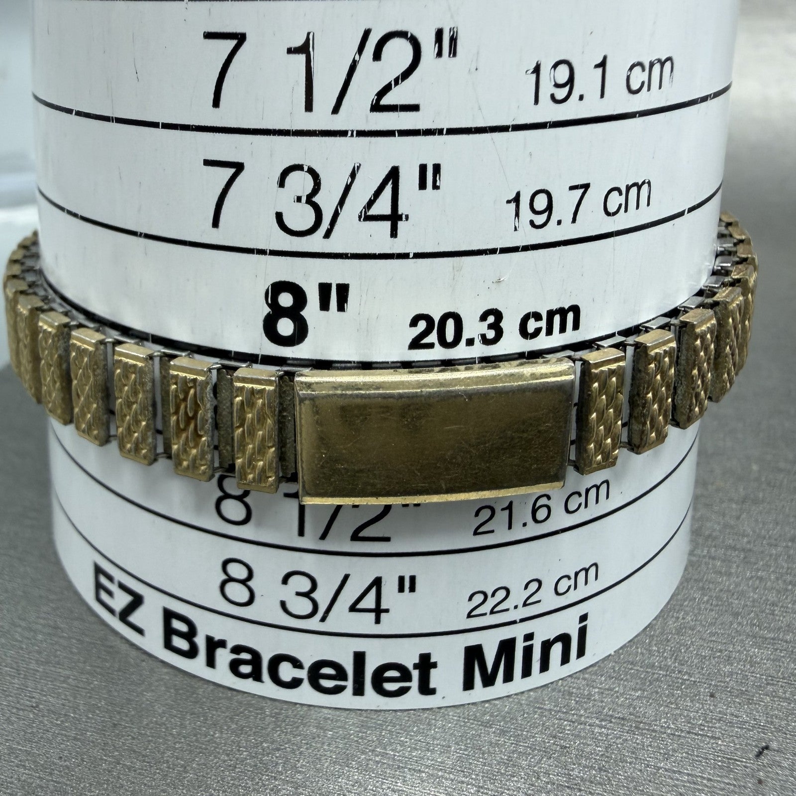 Seiko Watch Women 17mm Champagne Dial Gold Tone Oval 2c205539 New Battery10