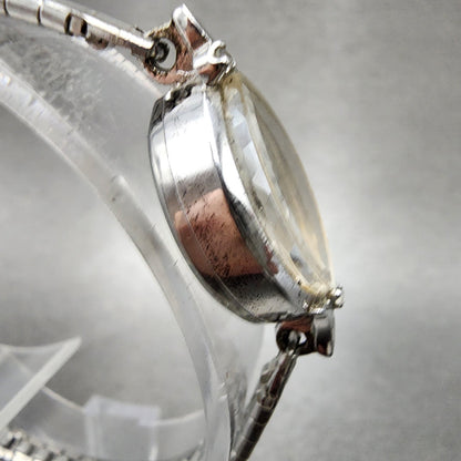 Citizen Fine Citizen Watch Women 14mm Silver Dial Silver Tone Oval Manual Runs3