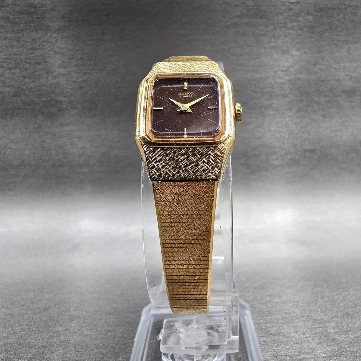 Seiko Watch Women 17mm Brown Dial Gold Tone Rectangle 2C20-5789 New Battery JP545