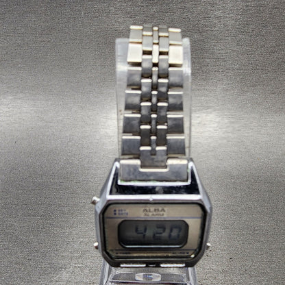 Seiko ALBA Digital Watch Women 24mm Digital Silver Tone Octagon New Battery4