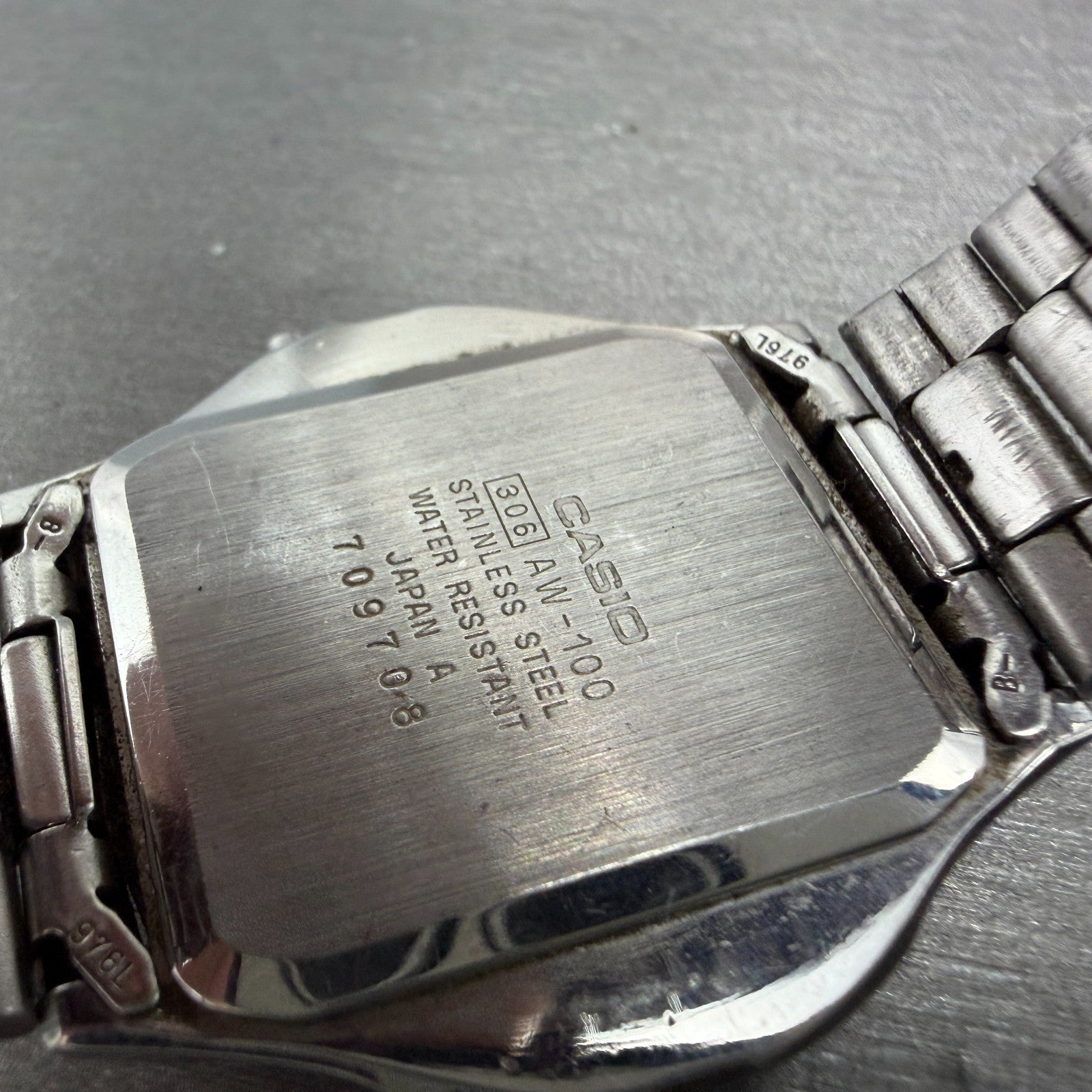 Casio AW-100 Watch Men 35mm Analog Digital Silver Alarm Round New Battery9