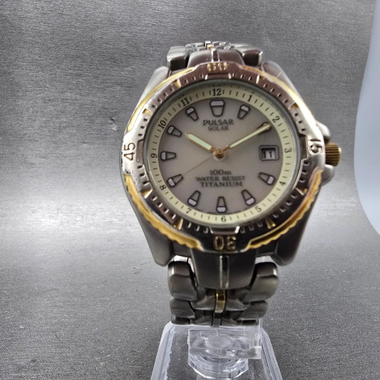 Seiko Pulsar Solar Dive Watch Men 38mm Gray Dial TwoTone Titanium V145-0C20 Runs5