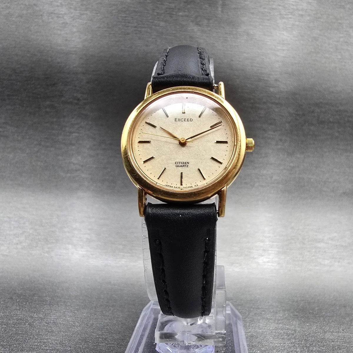 Citizen Exceed Watch Women 24mm Champagne Dial Gold Tone 5430 Round New Battery5