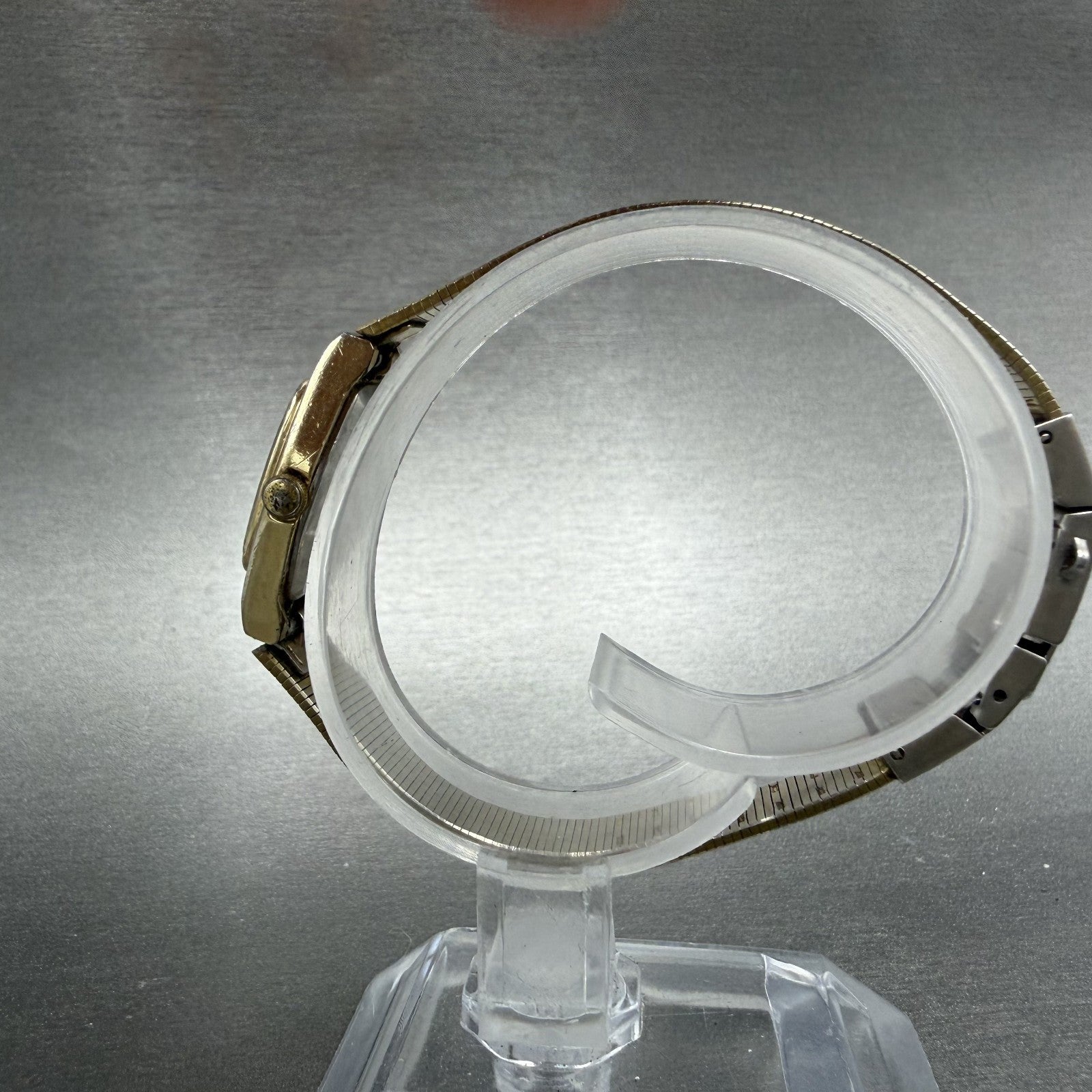 Citizen CQ Watch Women 17mm Champagne Dial Gold Tone 3220-S16881 New Battery6