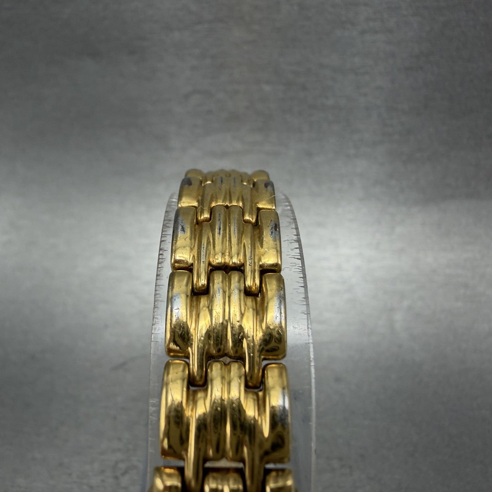 Seiko Tank Watch Women 14mm Champagne Dial Gold Tone 2E207191 New Battery4