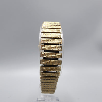 Vintage Seiko Watch Women Gold Tone Champange Dial 23mm Round 4700-0059 New Batt