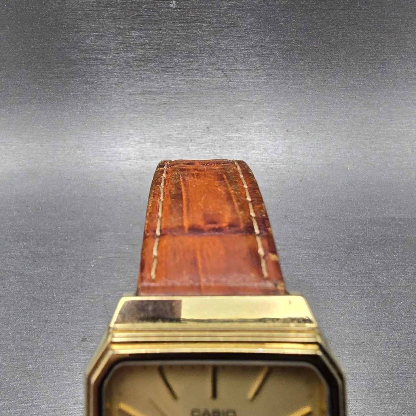 Casio Alarm Watch Men 30mm Gold Dial Gold Tone Octagon MQA-100G New Battery4